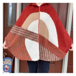 ✨Vintage✨ Poncho excellent condition